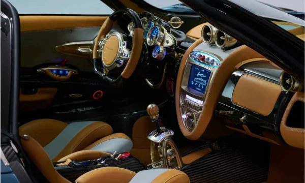 Pagani-Huayra-Epitome_11_Interni_Lato-passeggero-B